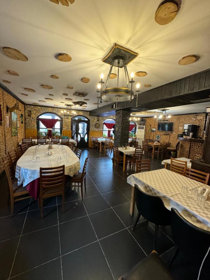 Hotel Ambassador Voskopojë Buitenkant foto